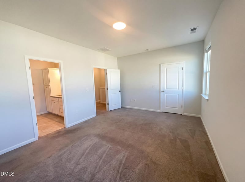 1116 Freeport Dr #156, Durham, NC 27703