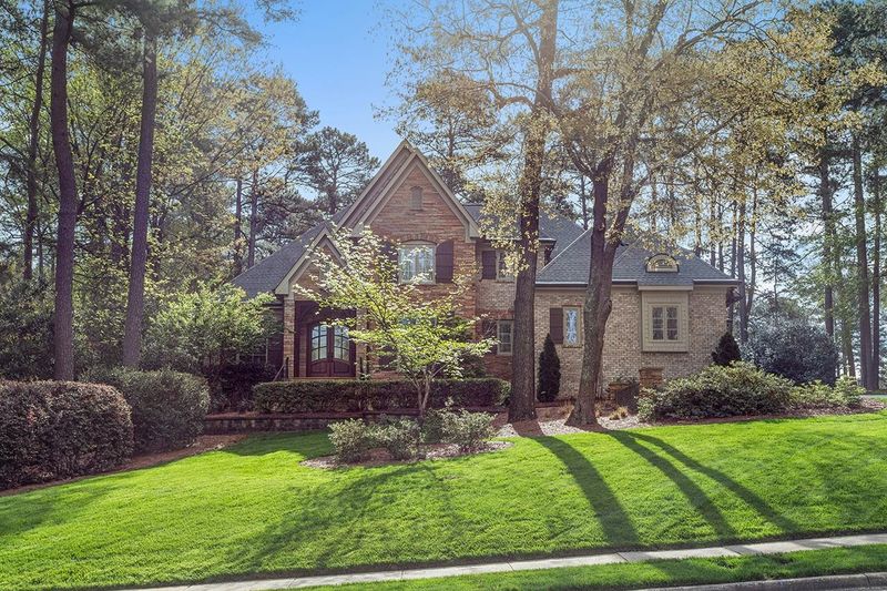 1116 Hunting Ridge Rd, Raleigh, NC 27615