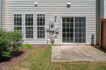 1116 Kingston Grove Dr, Cary, NC 27519