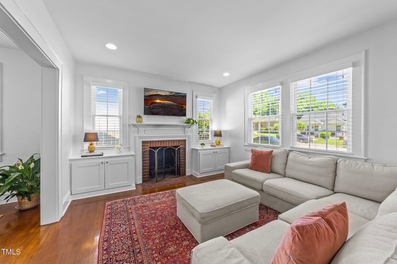 1116 Martin St, Raleigh, NC 27610