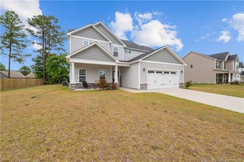1116 Mayfern Dr, Hope Mills, NC 28348