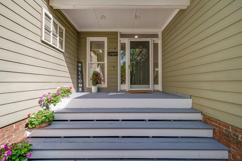 1116 Minnie Dr, Raleigh, NC 27603