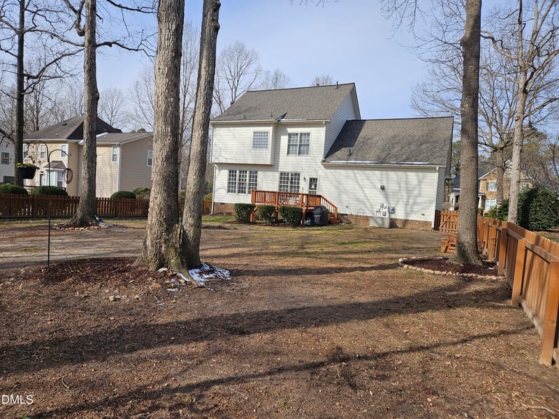 1116 Neuse Ridge Dr, Clayton, NC 27527