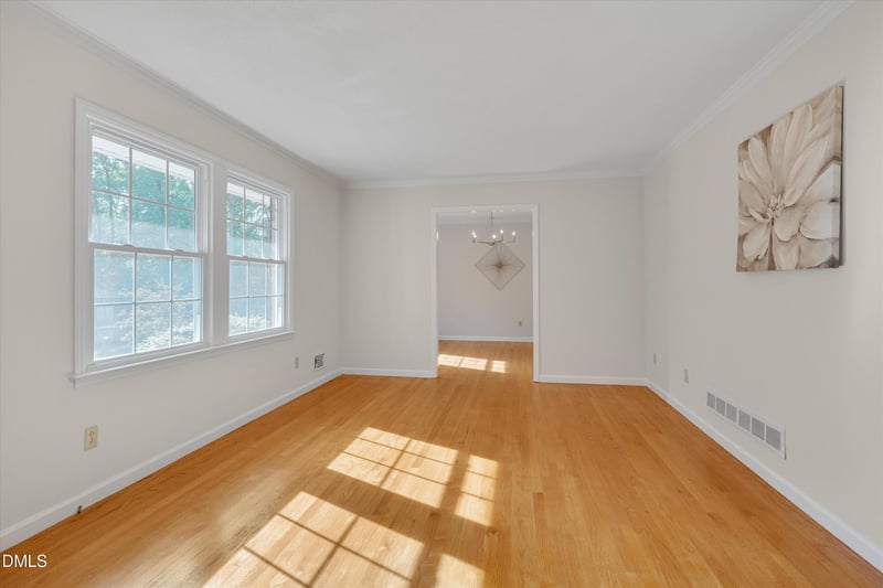 1116 Ralph Dr, Cary, NC 27511