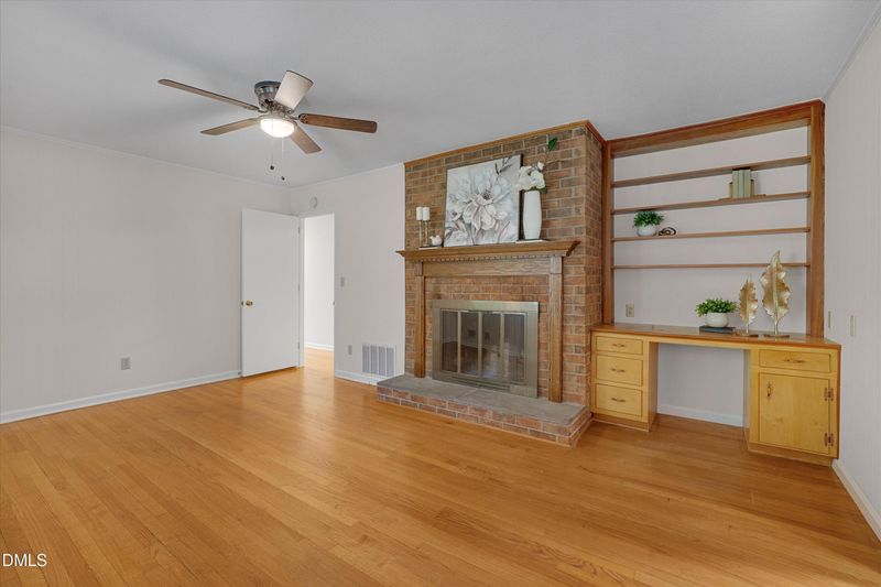 1116 Ralph Dr, Cary, NC 27511