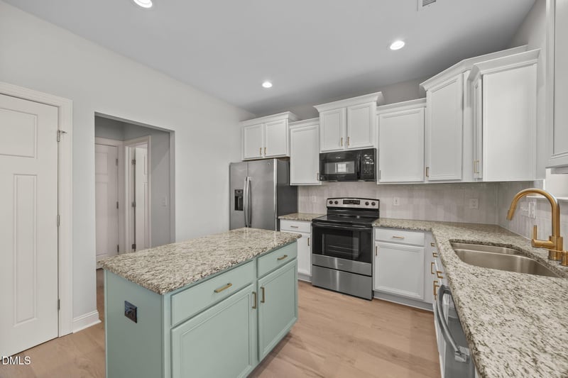 1116 Shasta Daisy Dr, Wake Forest, NC 27587