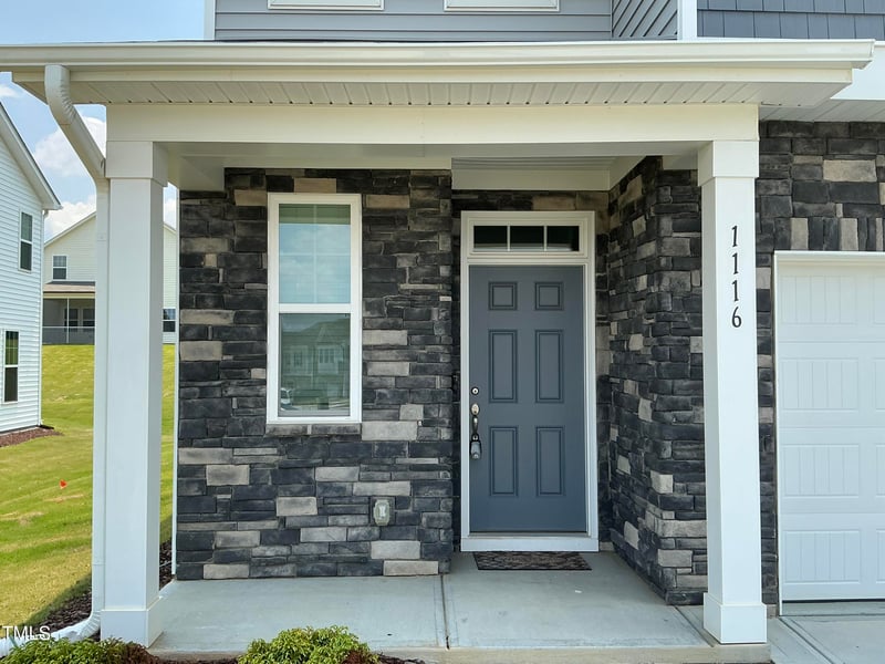 1116 Sidney Creek Dr, Zebulon, NC 27597
