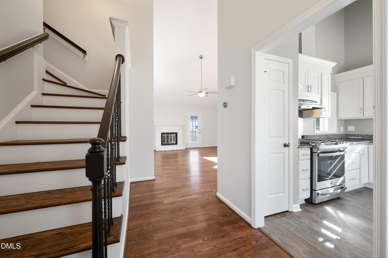 1117 Oakside Ct, Raleigh, NC 27609