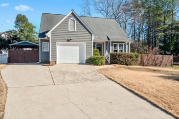1117 Oakside Ct, Raleigh, NC 27609