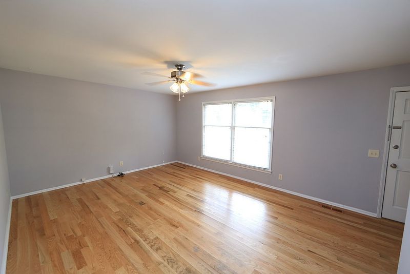 1117 Shetland Ct, Raleigh, NC 27609