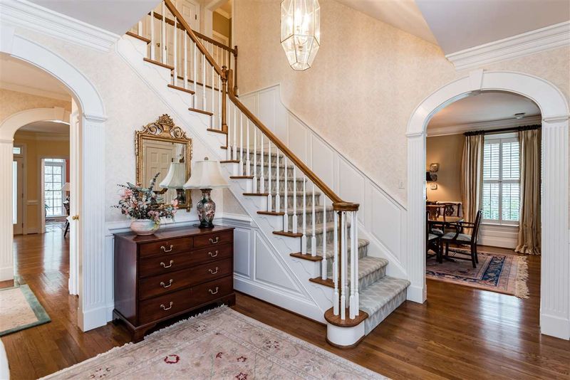 1117 Tazwell Pl, Raleigh, NC 27612