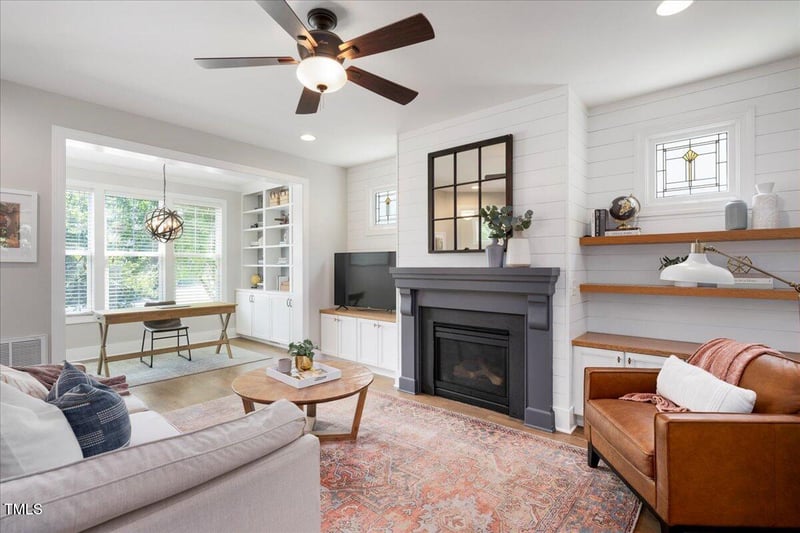 1117 Teatree Ct, Cary, NC 27513
