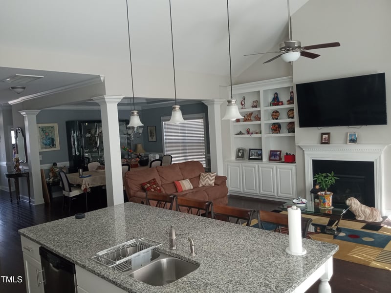 1117 Tulip Poplar Rd, Fuquay Varina, NC 27526