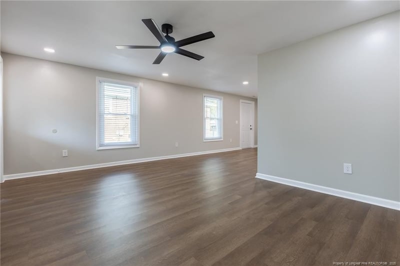 1117 Turnpike Rd, Fayetteville, NC 28305