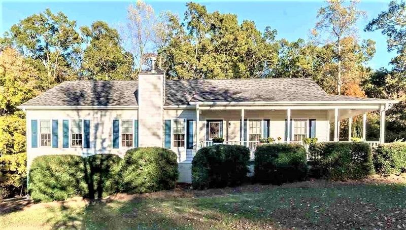1118 Crown Ct, Hillsborough, NC 27278