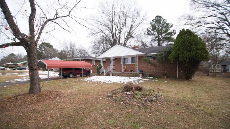 1118 Fiske St, Durham, NC 27703