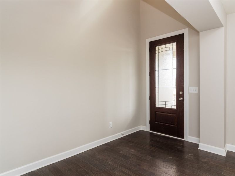 1118 Magic Hollow Rd, Durham, NC 27713
