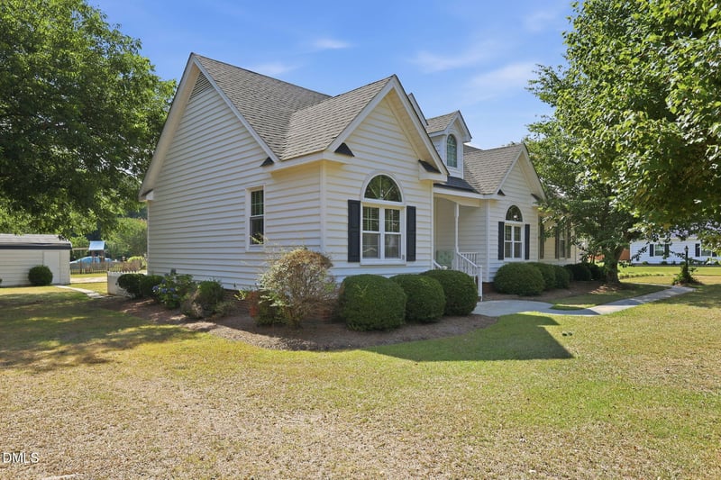 1118 Warren Rd, Erwin, NC 28339