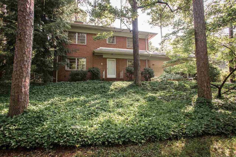 1118 Woodburn Rd, Durham, NC 27705