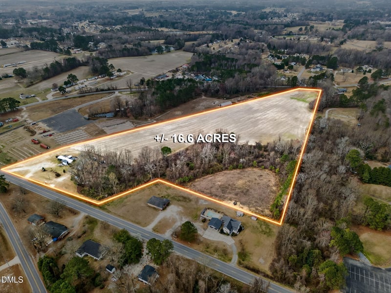 11183 Nc 50 , Angier, NC 27501