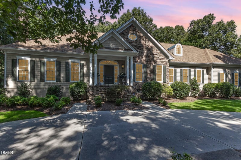1119 Stonebridge Dr, Durham, NC 27712