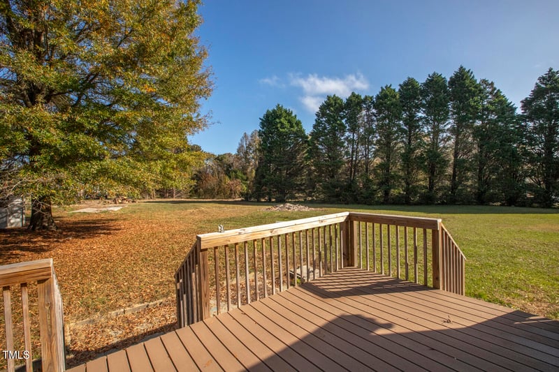 112 Amber Ln, Willow Springs, NC 27592