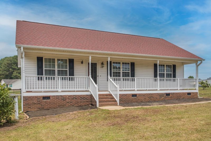 112 Arthur Dr, Clayton, NC 27520