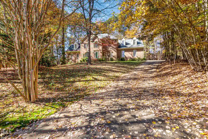 112 Ashemont Cir, Hillsborough, NC 27278