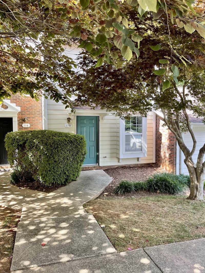 112 Assembly Ct, Cary, NC 27511