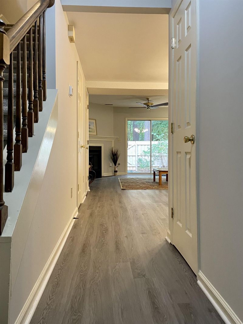 112 Assembly Ct, Cary, NC 27511