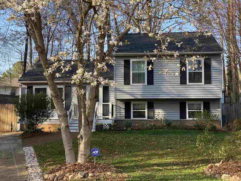 112 N Atley Ln, Cary, NC 27513
