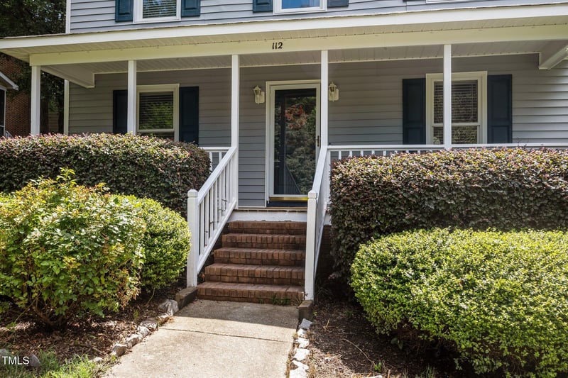 112 Autumn Ridge Dr, Knightdale, NC 27545