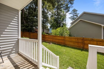112 Autumn Ridge Dr, Knightdale, NC 27545