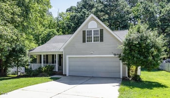 112 Avent Pines Ln, Holly Springs, NC 27540