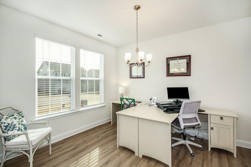 112 Avery Glenn Way, Fuquay Varina, NC 27526