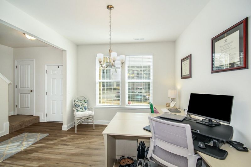 112 Avery Glenn Way, Fuquay Varina, NC 27526