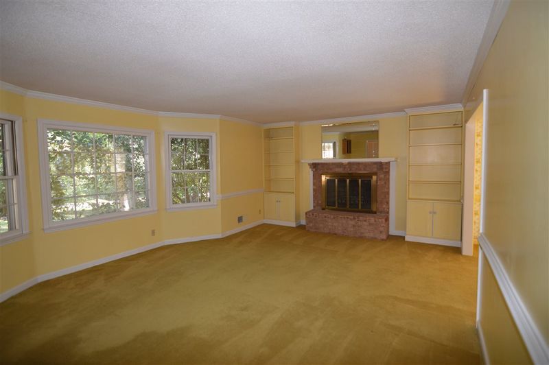 112 Bayleaf Dr, Raleigh, NC 27615