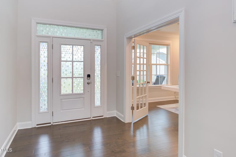 112 Bellmont Crest Dr, Holly Springs, NC 27540