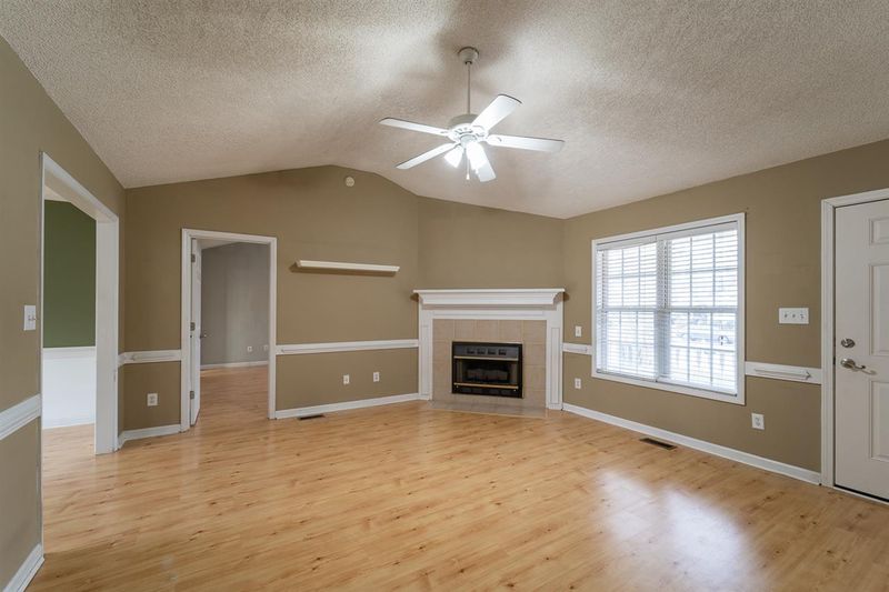 112 Blackthorne Pl, Garner, NC 27529