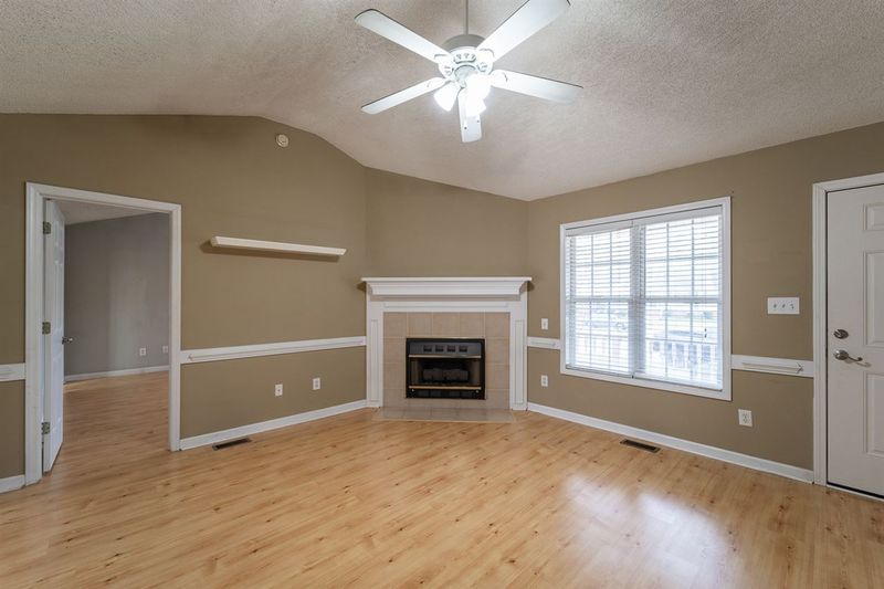112 Blackthorne Pl, Garner, NC 27529