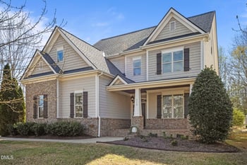 112 Briarburn Ln, Holly Springs, NC 27540