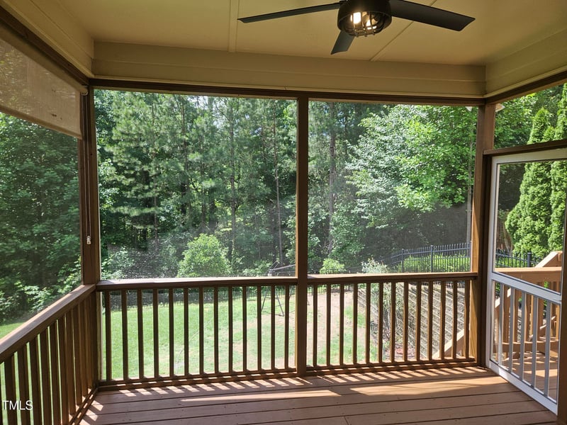 112 Briarfield Dr, Apex, NC 27502