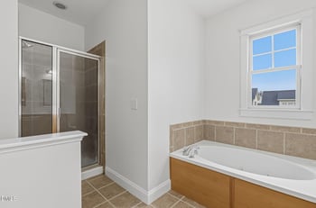 112 Bridgegate Dr, Cary, NC 27519