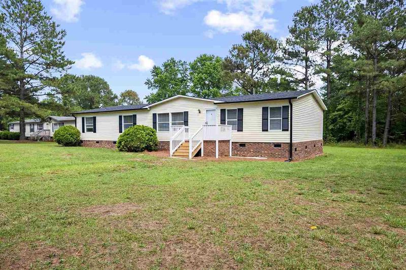 112 Buckhorn Dr, Middlesex, NC 27557