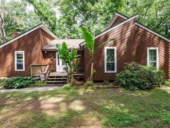 112 Cameron Ct, Cary, NC 27511