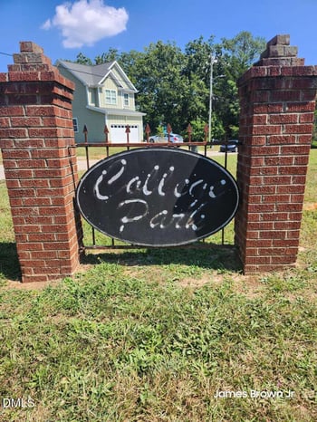 112 Carver St, Raleigh, NC 27610