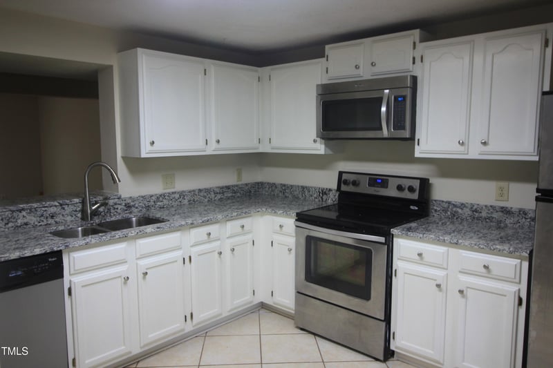 112 Chalfont Way, Cary, NC 27513