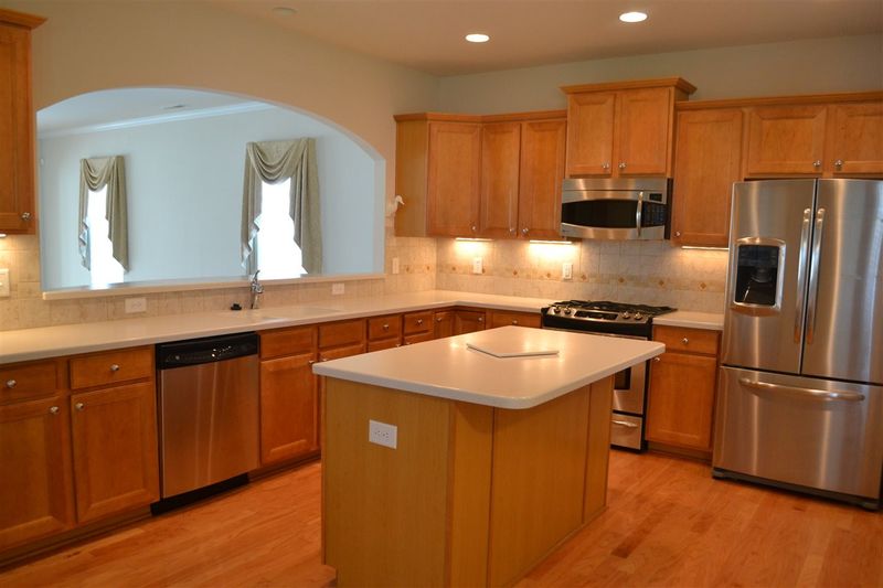 112 Christow Ct, Cary, NC 27519