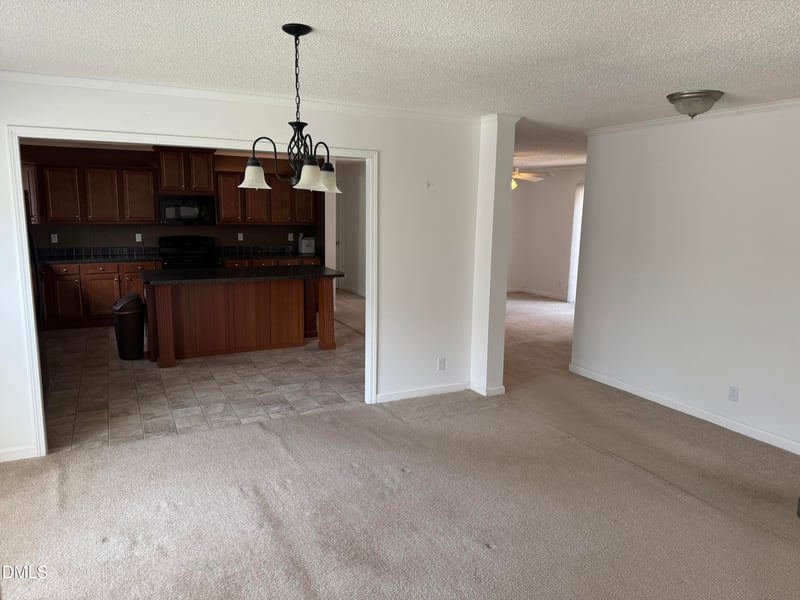 112 Clements Dr, Morrisville, NC 27560