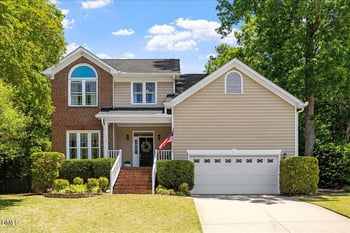 112 Conway Ct, Cary, NC 27513